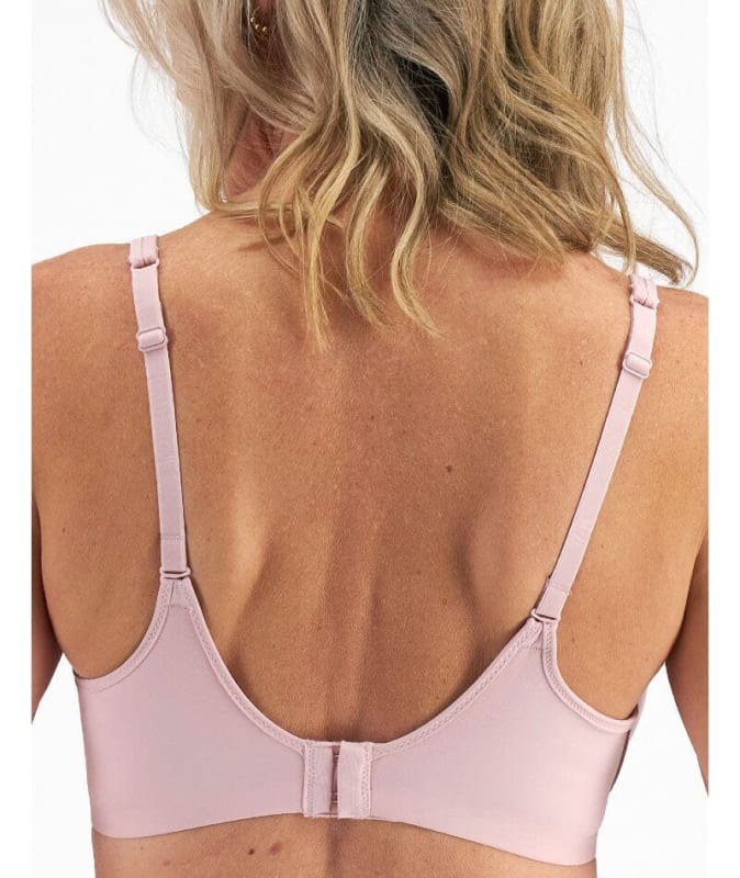 Playtex Ultralight Illusion Neckline Underwire Bra - Barely Pink Bras 