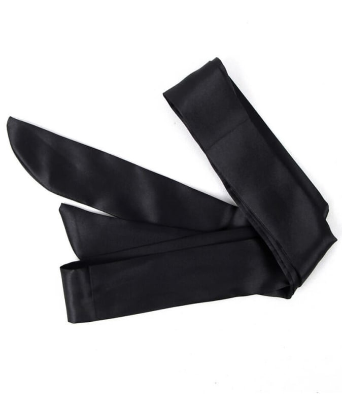 Curvy All Over Lace Long Sleeve Short Robe Sleepwear with Thong - Black Babydoll / Chemise