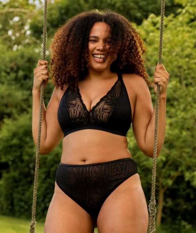 Curvy Kate Lace Daze Bralette - Black Bras 