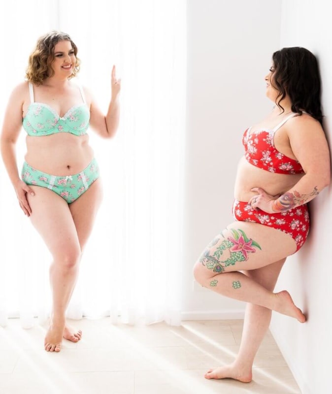 Lady Emprezz Shirley Underwire Contour Bra - Red Vintage Bras