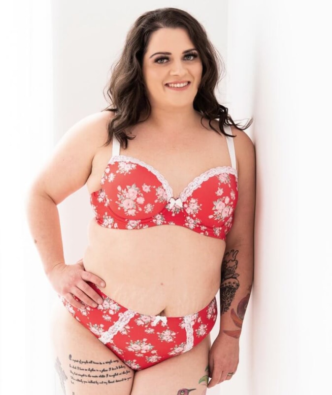 Lady Emprezz Shirley Underwire Contour Bra - Red Vintage Bras