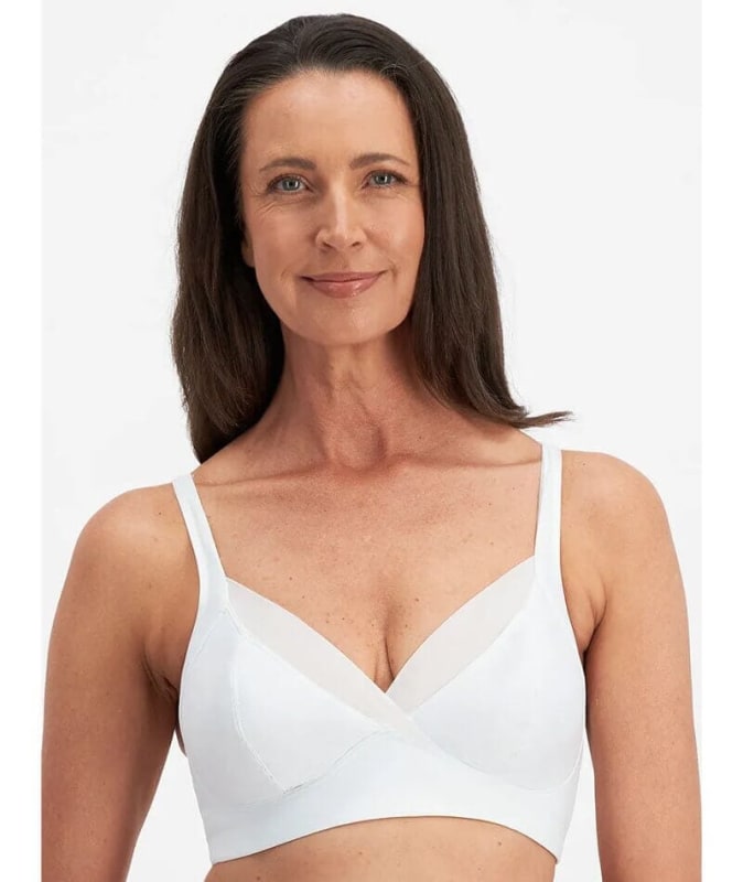 Playtex Ultralight Elegance Non-Contour Wire-free Bra - White Bras